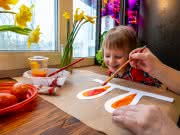 Basteln mit Kindern zu Ostern: Hasenohren basteln